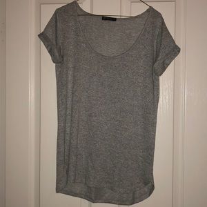 Long Line Scoopneck T-Shirt